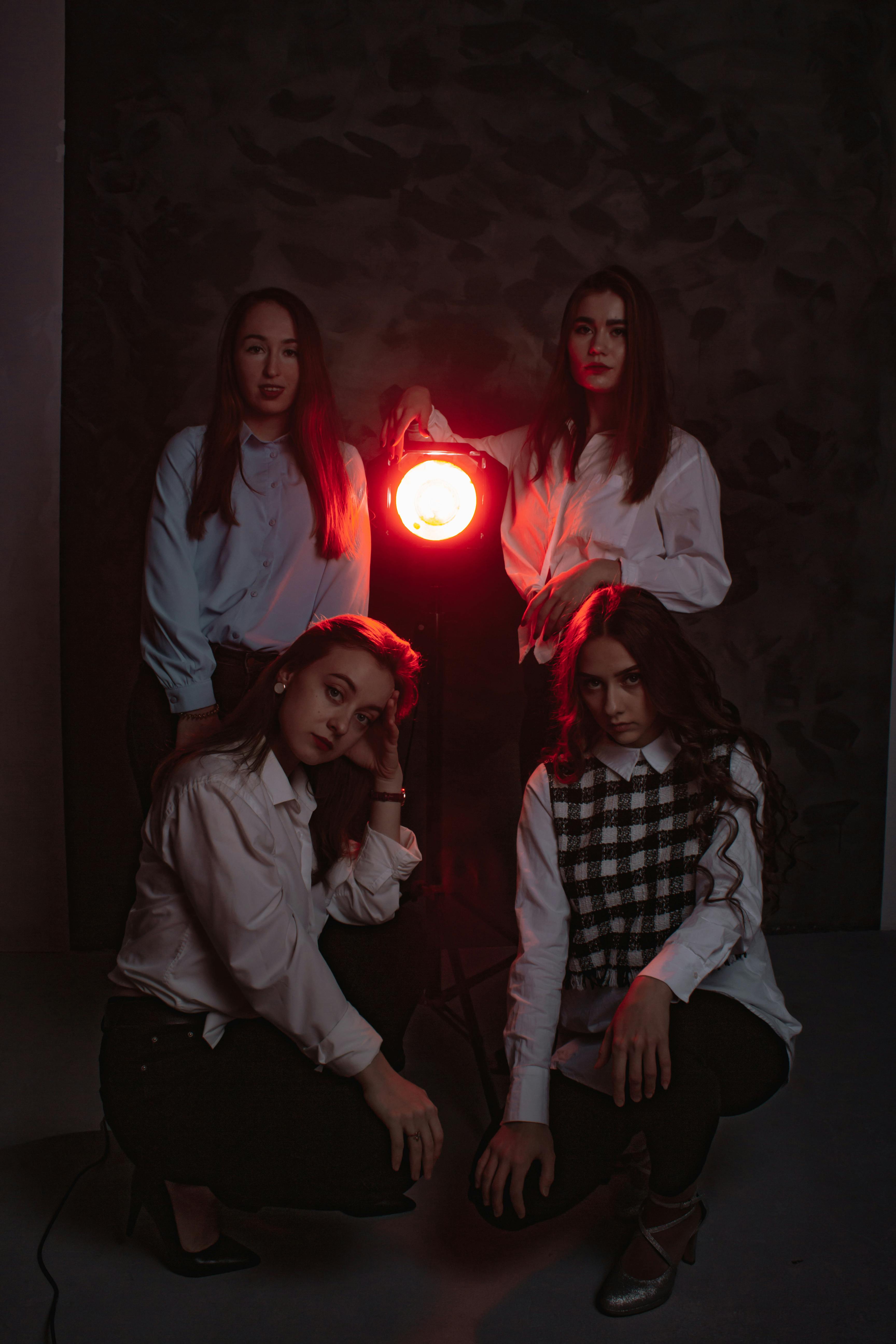 后期剪辑与调色负责人肖像